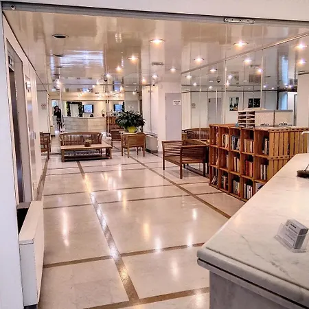 Graziella 526 アパート